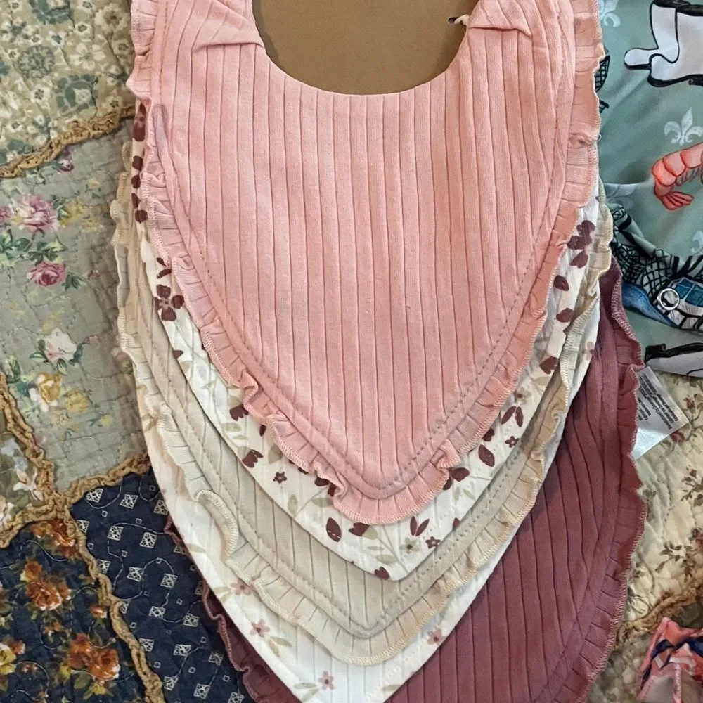 Kissy Kissy sleeper and outfits